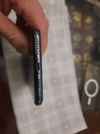 iPhone 11 Pro Max Grigio Siderale 256GB Senza graffi