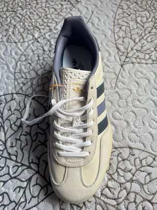 Adidas Gazelle Beige/Azul Talla 42