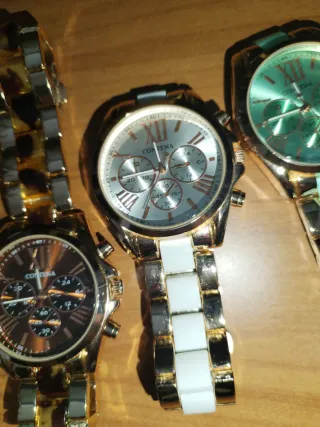Relojes contena