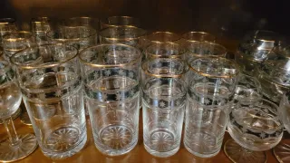 Set di Cristalleria Vintage Anni '70 con Bordo Dorato