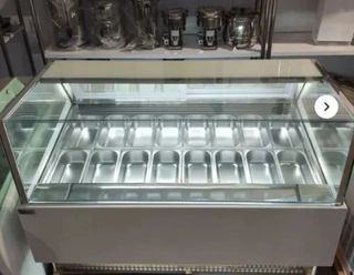 Vitrinas de helados 642477935