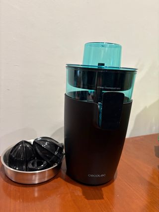 Exprimidor Cecotec Zitrus Tower