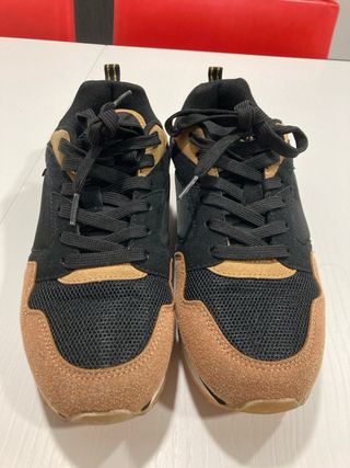 Zapatillas Only negras y marrones