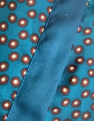 Camisa estampada de flores marca Zara Basic