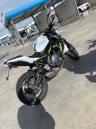 Kawasaki Z 650 Naked