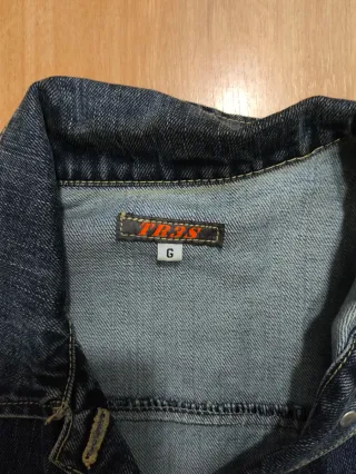 Chaqueta vaquera Tres azul tejana