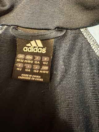 Chaqueta Adidas Real Madrid Azul Talle 12 años