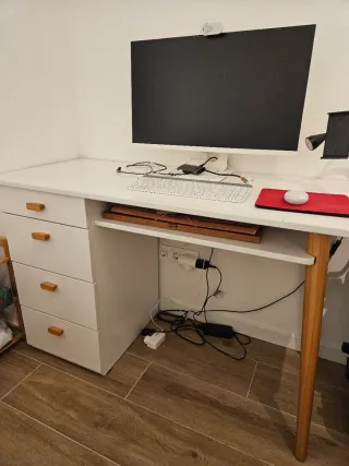 Escritorio blanco 4 cajones estilo escandinavo