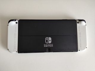 Nintendo Switch OLED Blanca + Mando