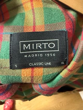 Camisa de cuadros marca Mirto
