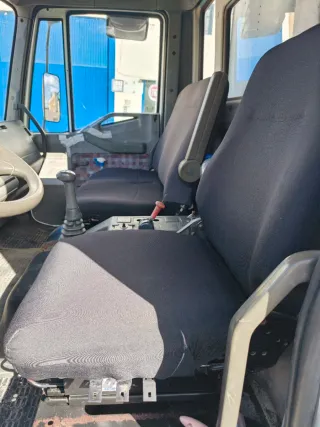 Camión Transportes Animales Vivos