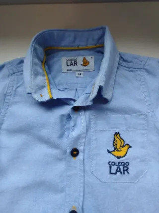 Camisa uniforme Colegio Lar Talla 2 años