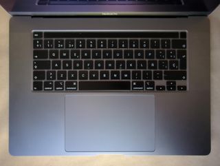 MacBook Pro 16 i9 1TB 16GB Radeon Pro 5500M 2019