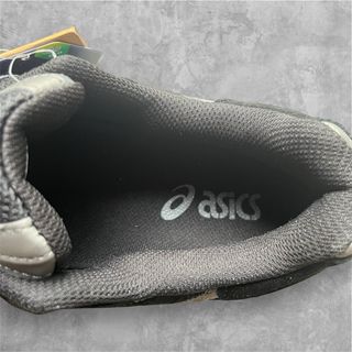 ASICS GEL NYC Talla 42 Negro/Gris