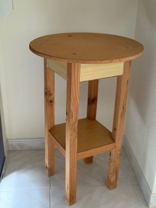 Mesita auxiliar madera con balda