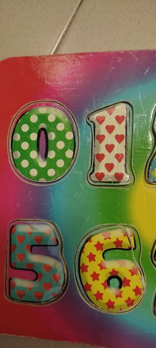 Puzzle de madera con números