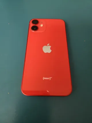 iPhone 12 mini rosso