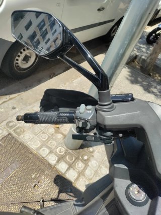 Kymco Xciting 400S TCS Negra/Gris,