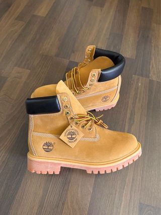 Botas Timberland Marrones y Rosas