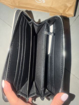 Cartera Stradivarius Beige y Negra