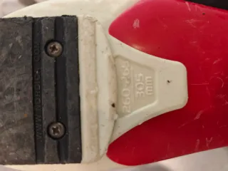 Botas de esquí Nordica rojas. Talla 42 (260-265mm)