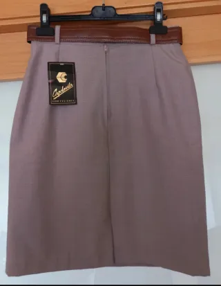 Jersey y falda Capdevila