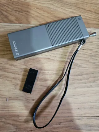 2 Walkie Talkie COM-TALK con fundas