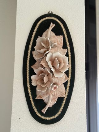 Cuadro Vintage Flores Porcelana Relieve