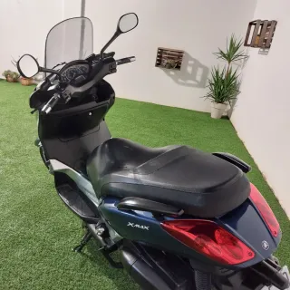 Yamaha XMAX 250 Maxi Scooter