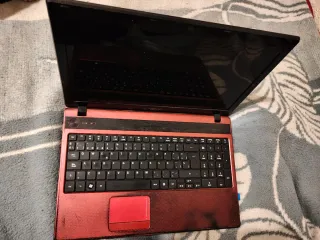 Portátil Acer Rojo