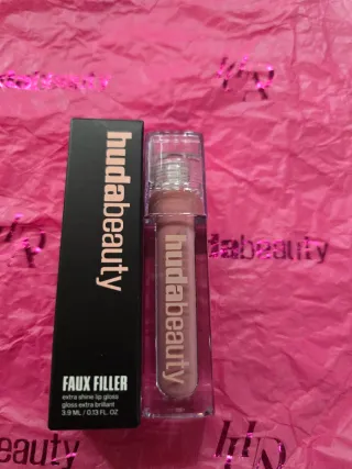 Huda Beauty Gloss Sugar Baby