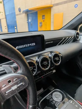 Mercedes-Benz AMG A35