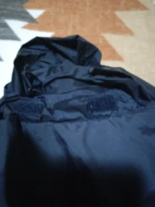 Dos impermeables unisex azul