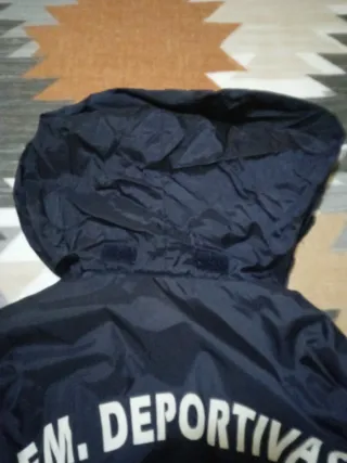 Dos impermeables unisex azul