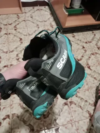 Zapatillas SCARPA Lakeblue Lime Talla 45.5