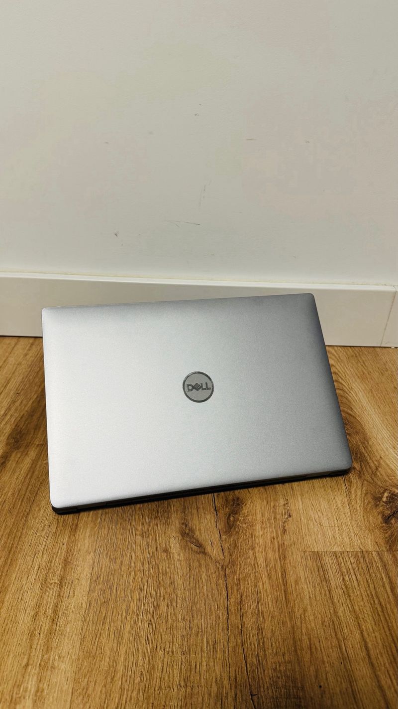 Portatil DELL i7 11Gen 16RAM 512GB SSD ALTA GAMA afbeelding 6