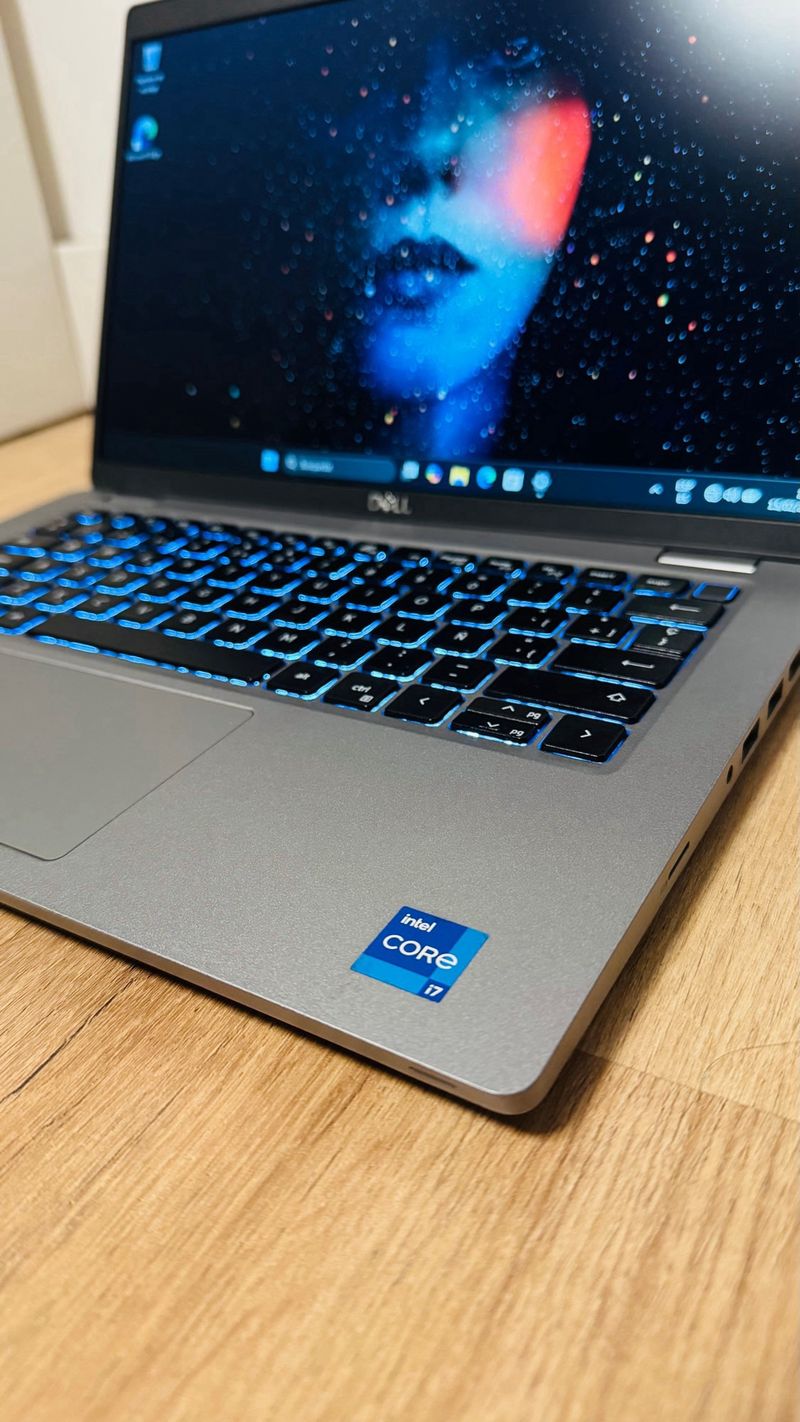 Portatil DELL i7 11Gen 16RAM 512GB SSD ALTA GAMA afbeelding 2