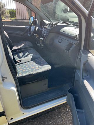 Mercedes-Benz Vito 2005