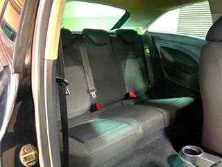 SEAT Ibiza Sport Coupe 1.6 TDI Diesel 105 cv  2010