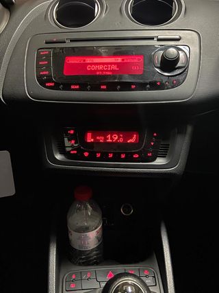 SEAT Ibiza Sport Coupe 1.6 TDI Diesel 105 cv  2010