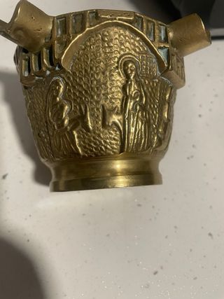 Cenicero Bronce Figuras Religiosas