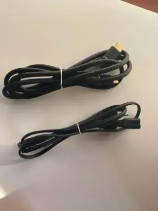 COMO NUEVA Ps4 fat con mando