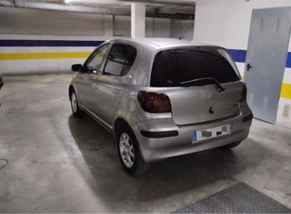 Toyota Yaris 2003