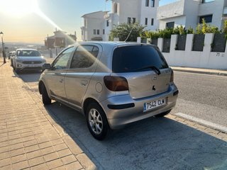 Toyota Yaris 2003