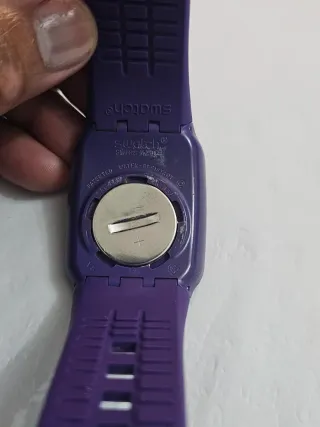 Reloj Swatch Digital Morado