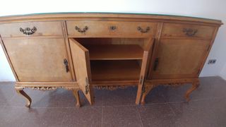 Bufete madera con sobre de cristal