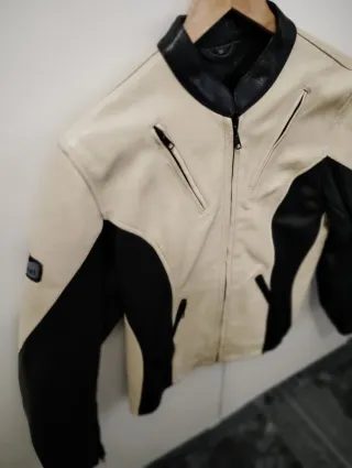 Chaqueta Nhel Cuero Beige y Negro