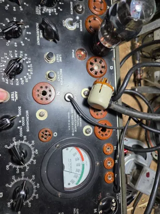 Válvula 42 radio antigua de valvulas