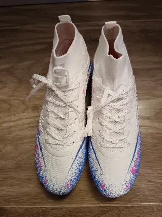 Zapatillas de fútbol  Talla 36