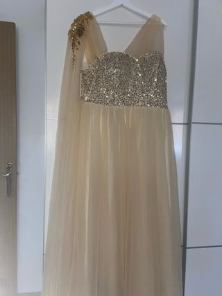 Vestido de fiesta dorado